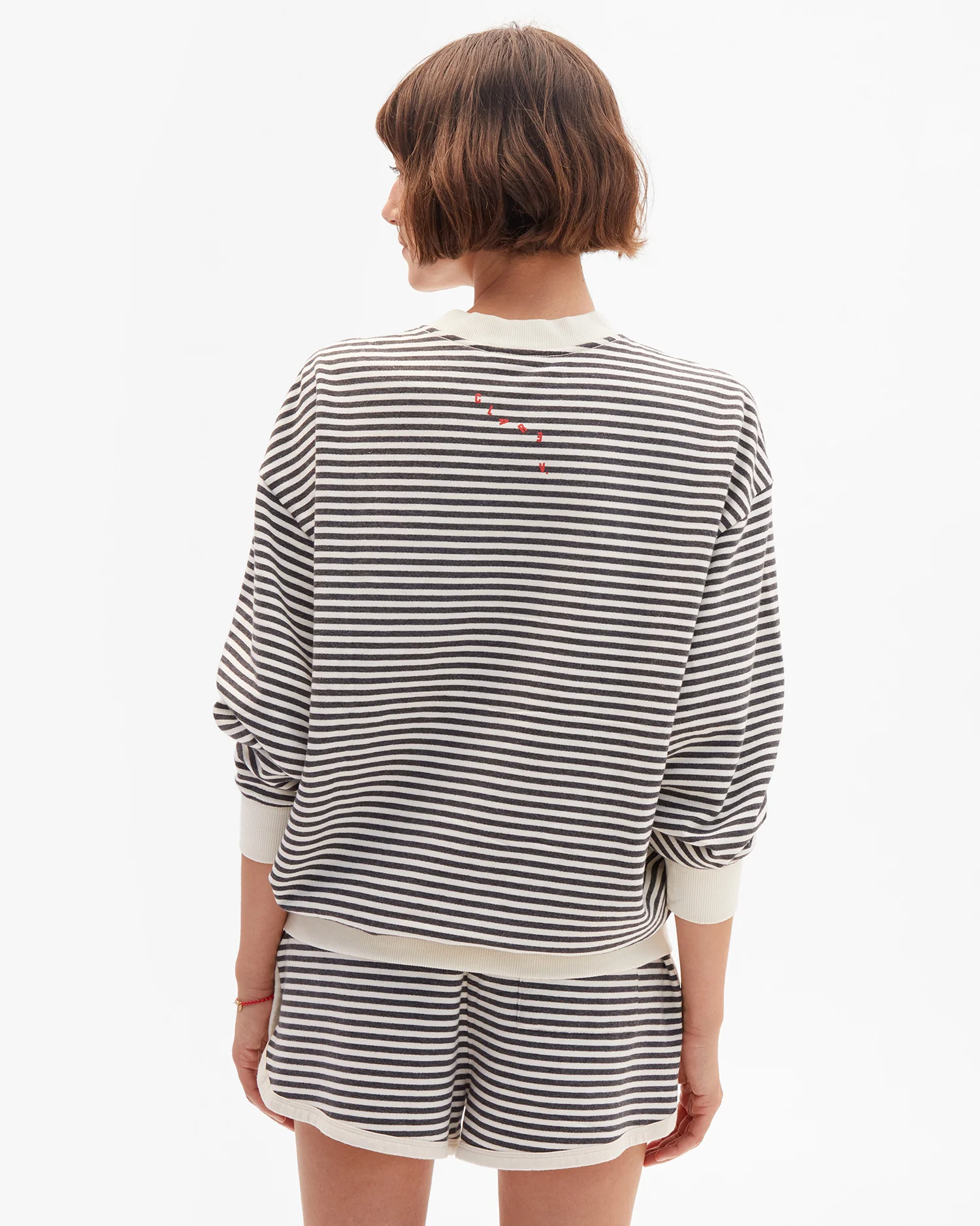 Oversized Sweatshirt - Image 4